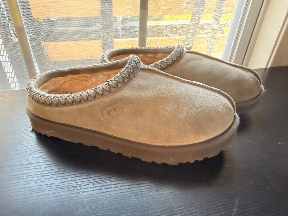 UGG Tasman Slippers Womens Size 12 Beige Gray Slipper Suede Shearling Lined Shoe